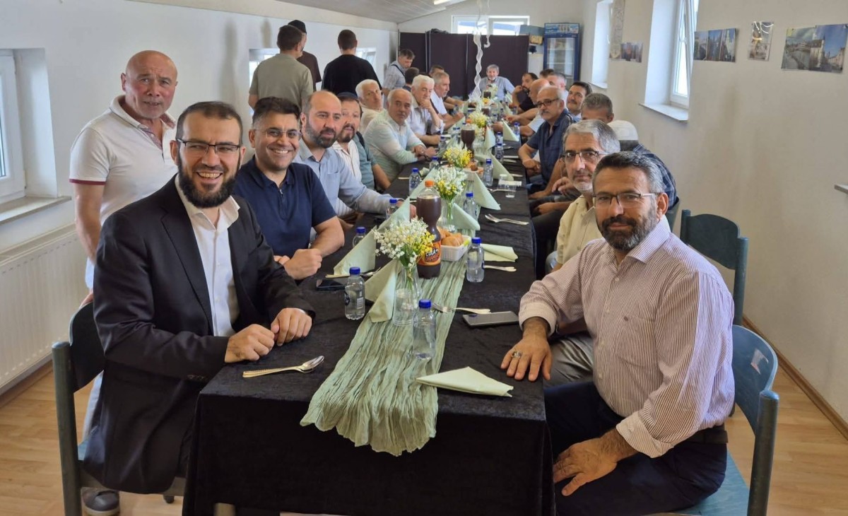 Vilsbiburg'da Fatih Erçin Hoca'ya Duygusal Veda