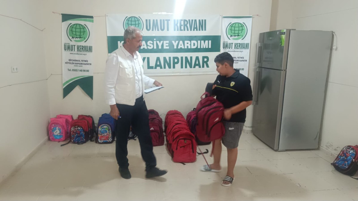 Umut Kervanı’ndan Ceylanpınar’da Eğitime Destek