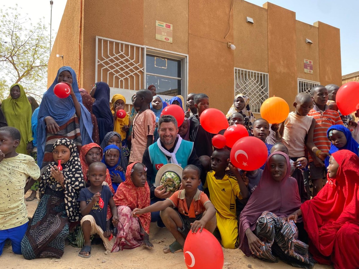 Adıyaman’dan Çıkan İyilik Kervanı Afrika’da Gönüllere Dokundu Gönül Elçileri Nijer ve Etiyopya’da Görev Aldı